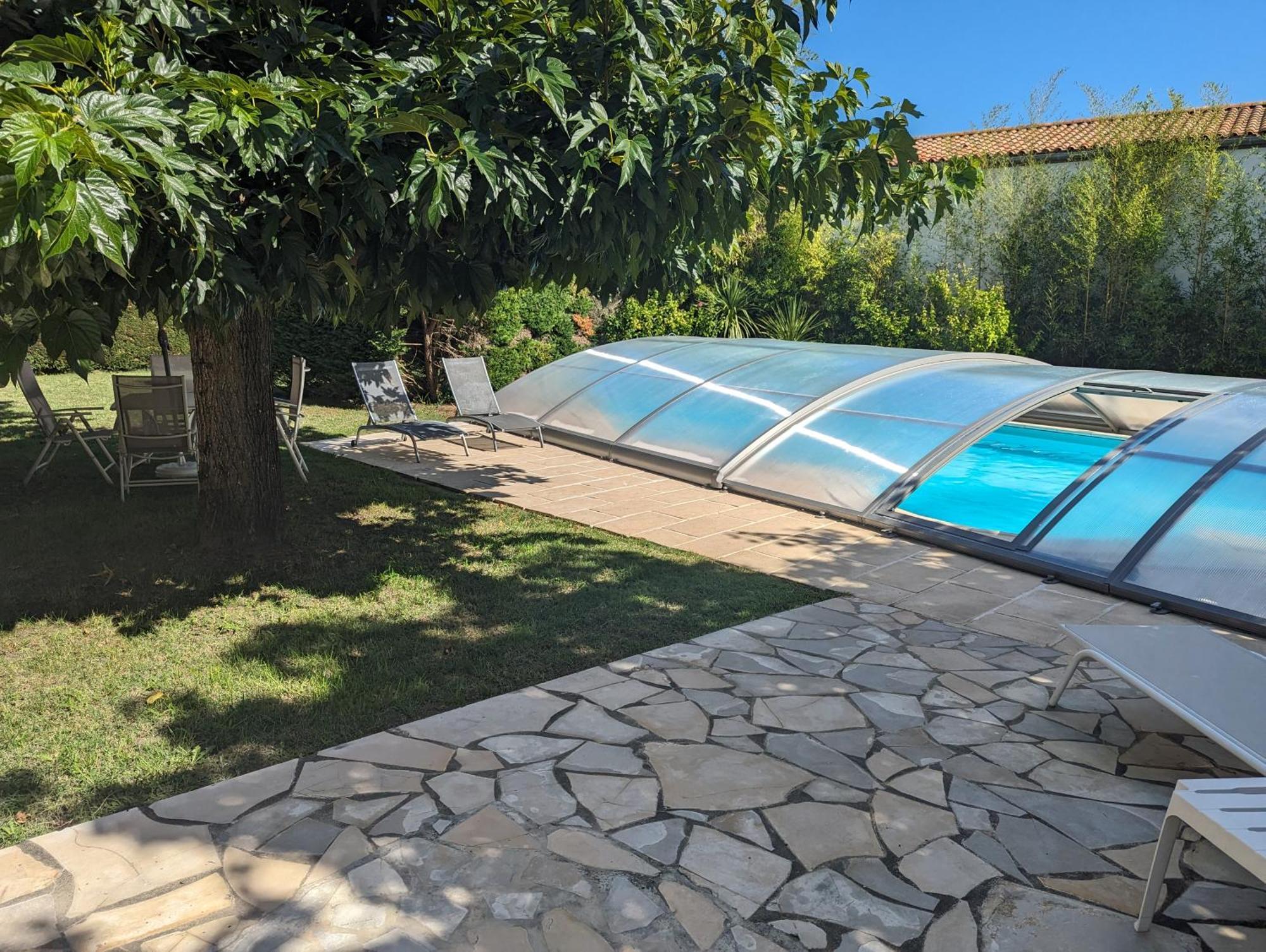 Вилла Les Abris De Saint Sulpice - Saint-Emilion Экстерьер фото